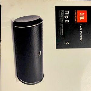 JBL Flip 2 Bluetooth Speaker